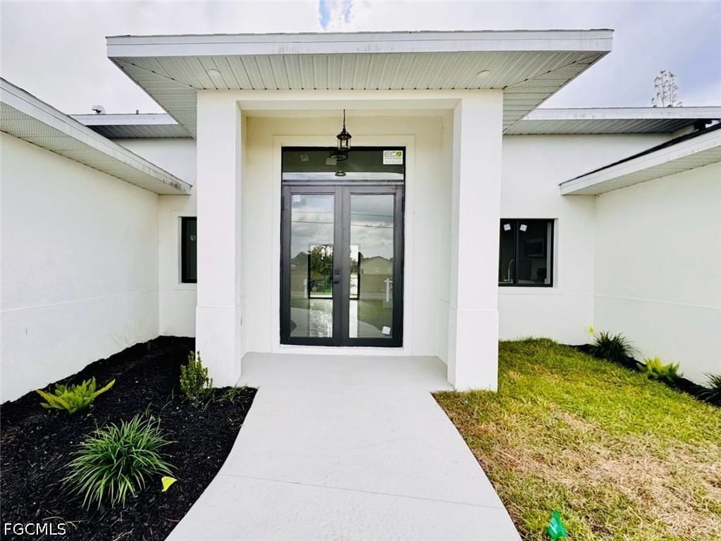 3424 NE 21st Place, Cape Coral, FL 33909 photo 3
