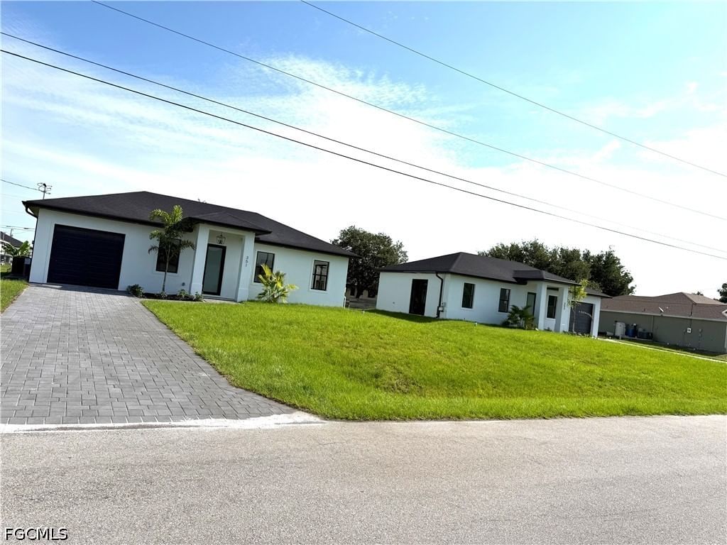 351 Pomona Street, Lehigh Acres, FL 33974 photo 2