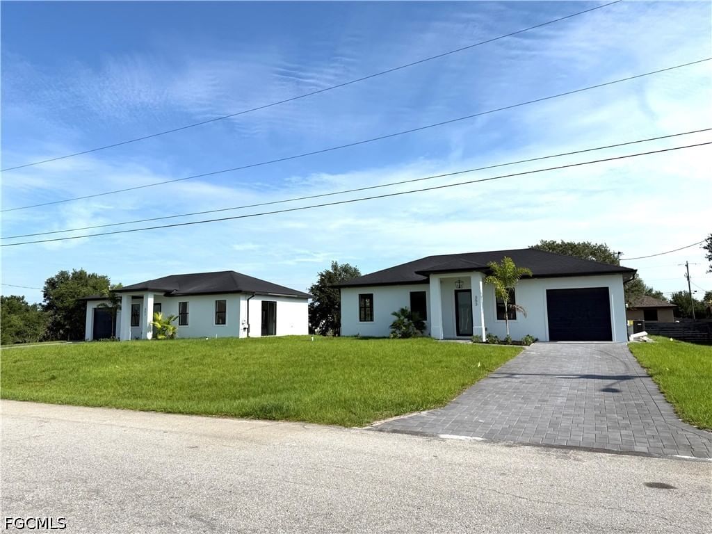 353 Pomona Street, Lehigh Acres, FL 33974 photo 2