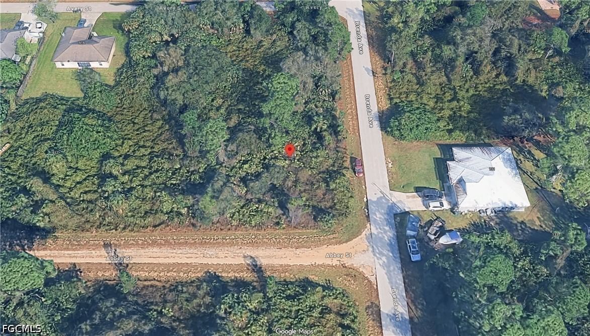 921 Abbey Street E, Lehigh Acres, FL 33974 photo 4