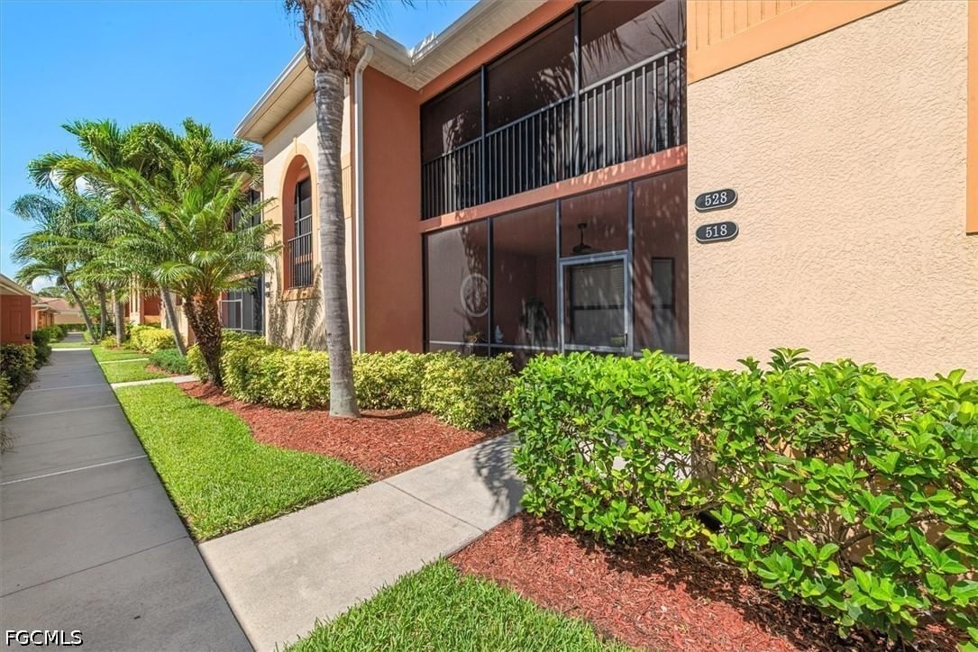 13750 Julias Way #528, Fort Myers, FL 33919 photo 4