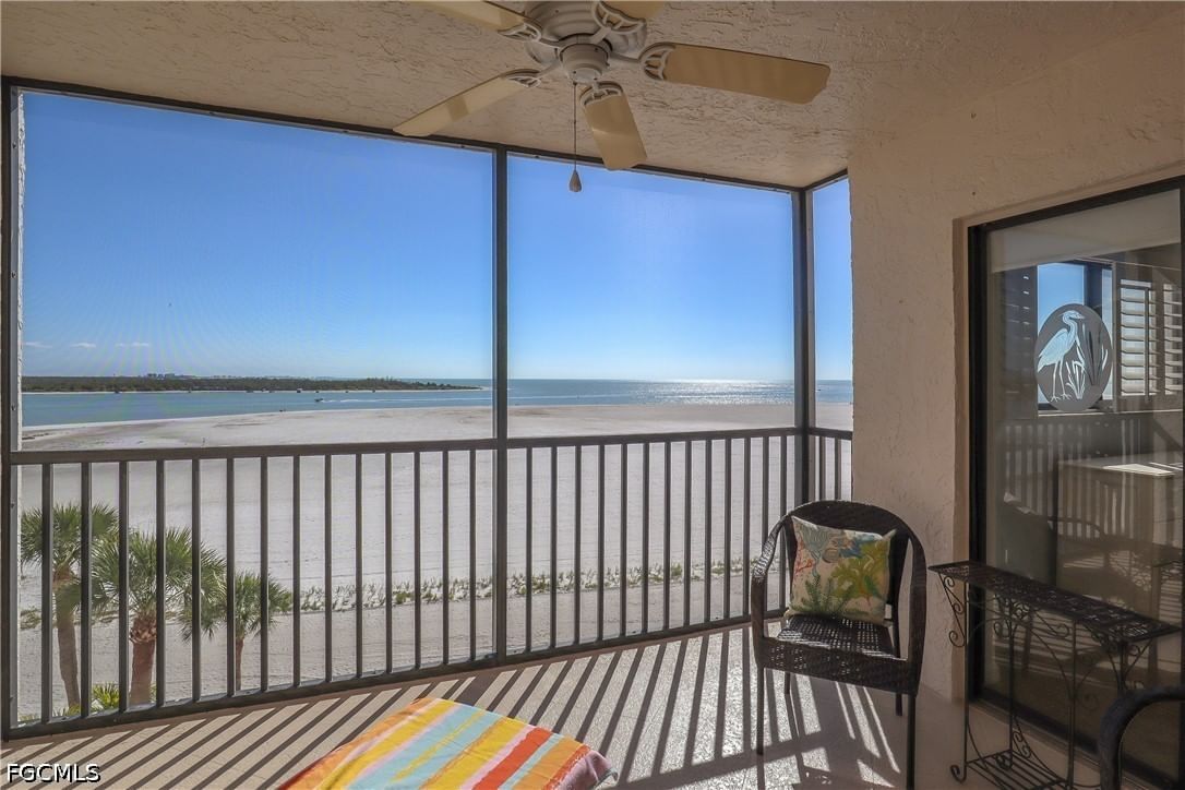 8350 Estero Boulevard #423, Fort Myers Beach, FL 33931 photo 3