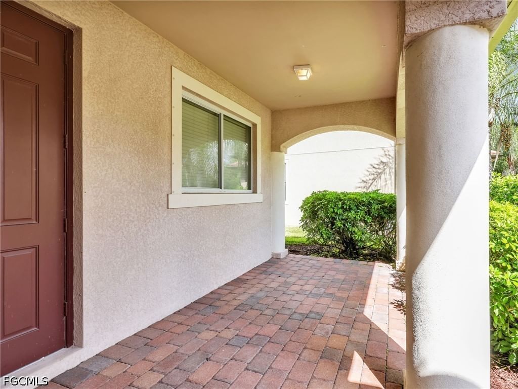 1529 Birdie Drive, Naples, FL 34120 photo 5