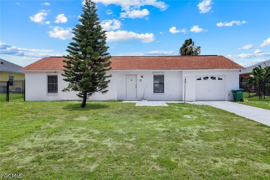 1307 SW 43rd Lane, Cape Coral, FL 33914 photo 3
