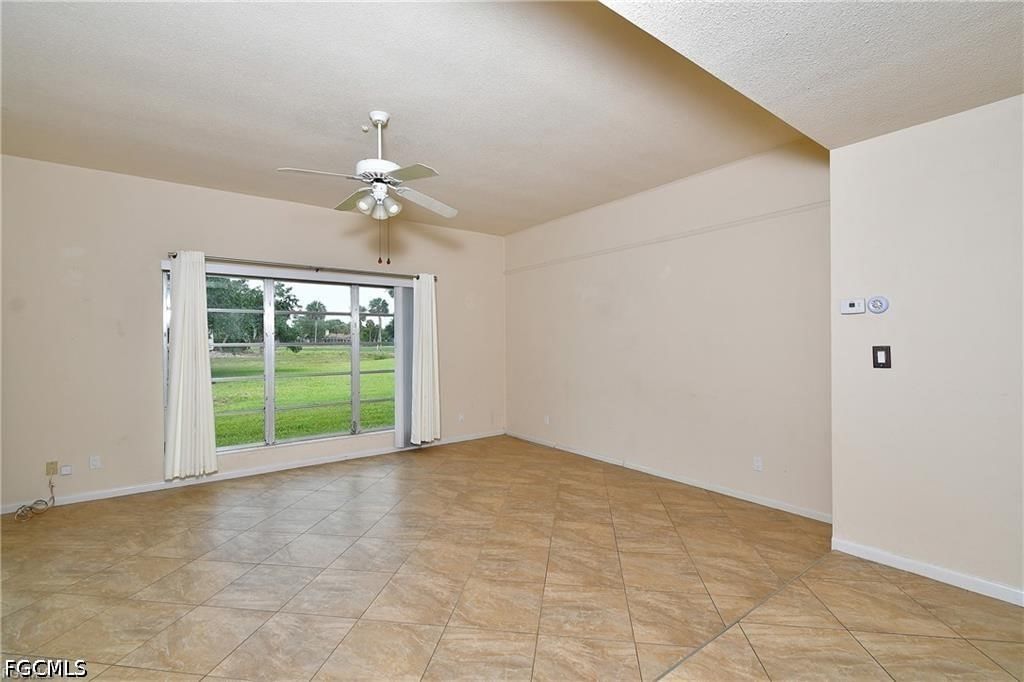 9 Park Lane Circle, Lehigh Acres, FL 33936 photo 5
