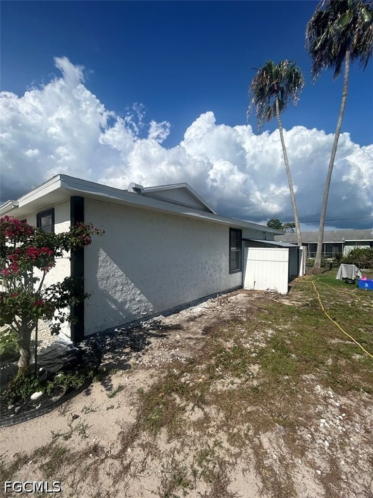7582-7586 Carrier Road, Fort Myers, FL 33967 photo 5