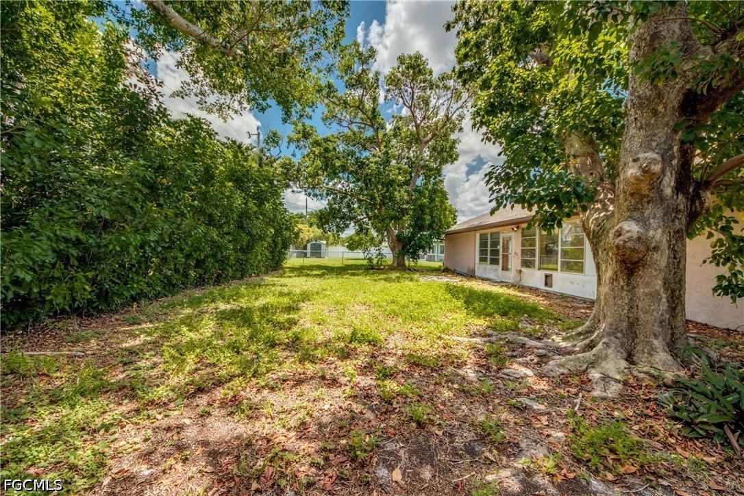 1315 SE 33rd Terrace, Cape Coral, FL 33904 photo 4