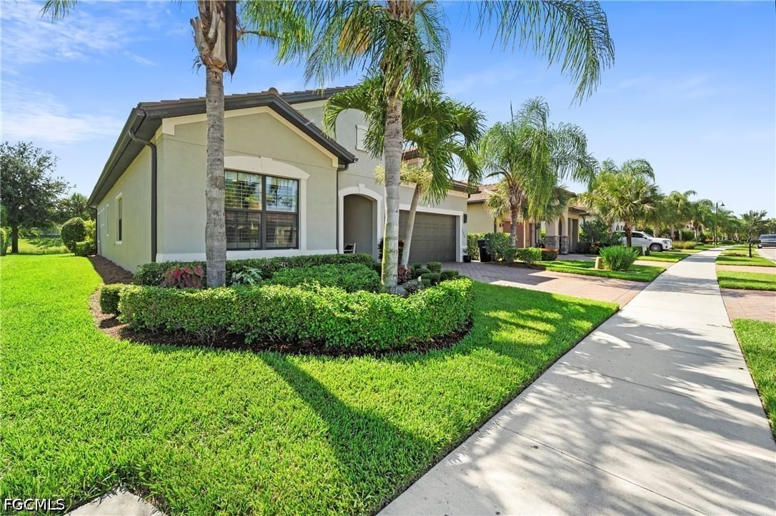 12855 Epping Way, Fort Myers, FL 33913 photo 2