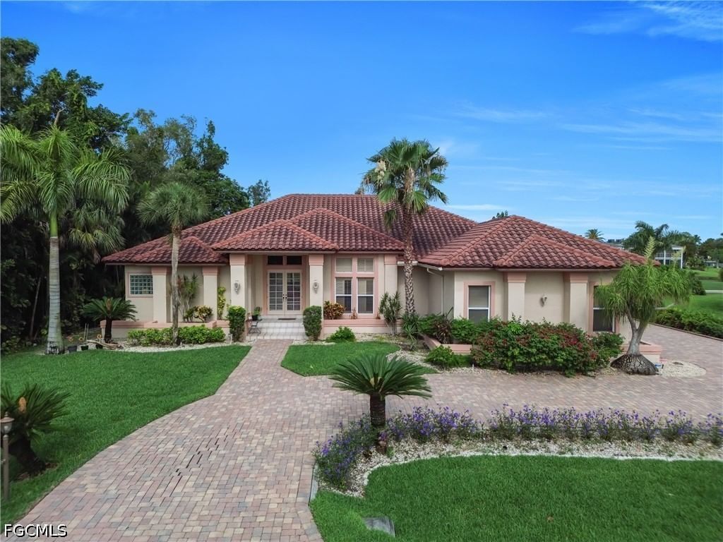16971 Timberlakes Drive, Fort Myers, FL 33908 photo 2