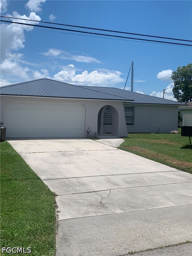 2214 SE 14th Terrace, Cape Coral, FL 33990 photo 2