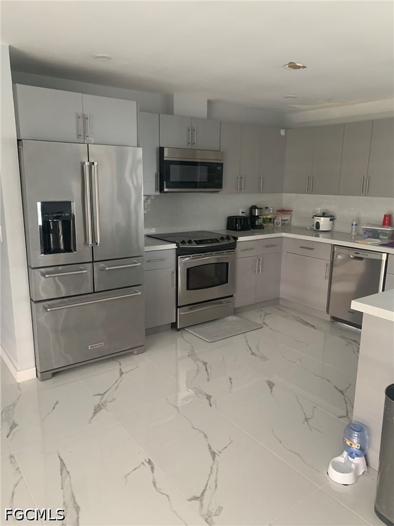 2214 SE 14th Terrace, Cape Coral, FL 33990 photo 4