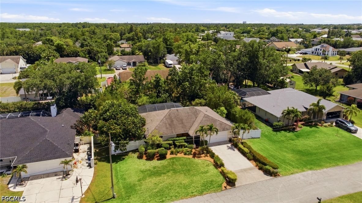6856 Fairview Street, Fort Myers, FL 33966 photo 2
