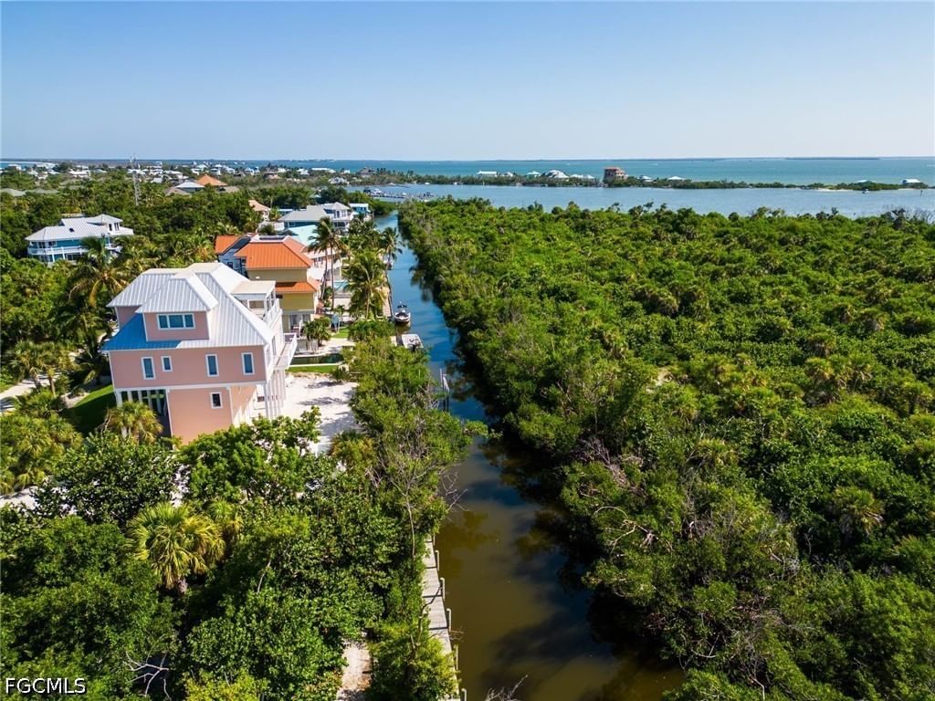 621 Rum Road, Captiva, FL 33924 photo 5