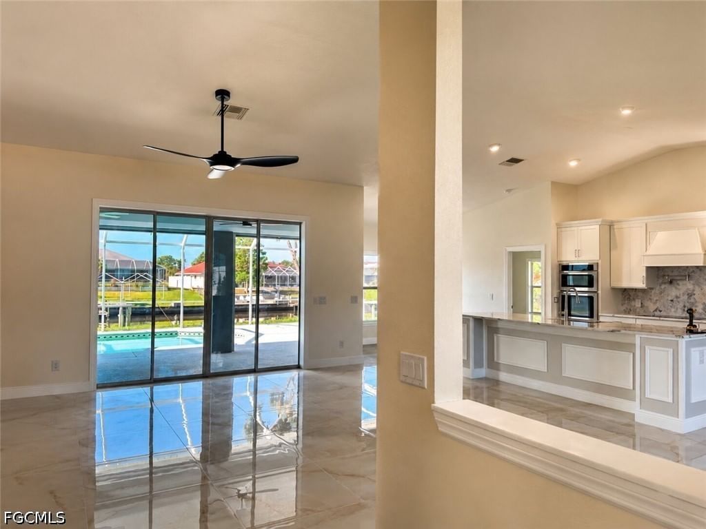 1118 SE 16th Terrace, Cape Coral, FL 33990 photo 4