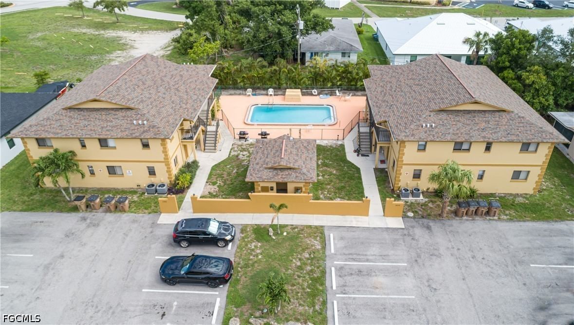 1318 SE 40th Terrace, Cape Coral, FL 33904 photo 2