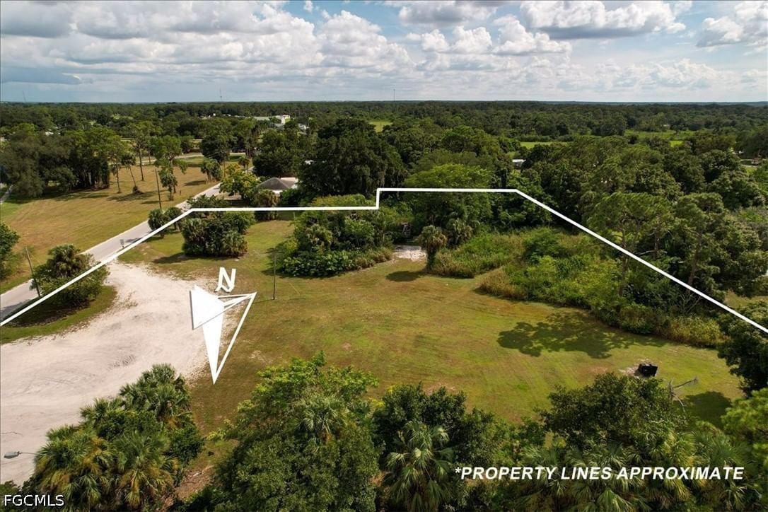 207 N 15th Street, Immokalee, FL 34142 photo 2