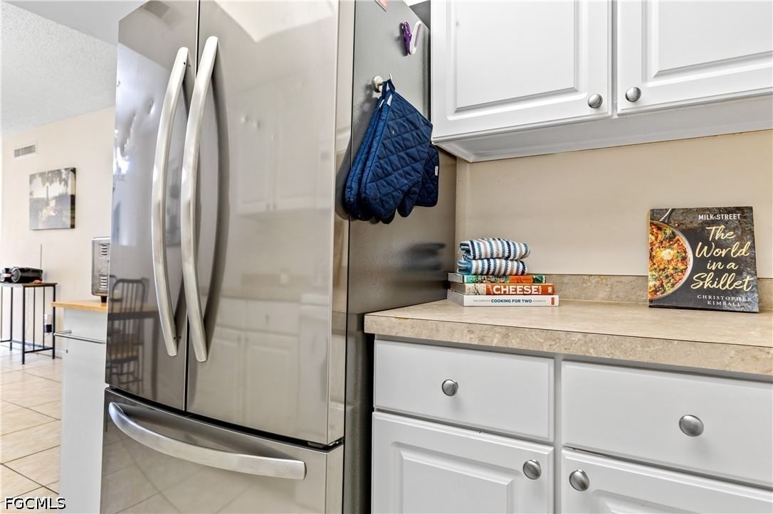 12501 McGregor Boulevard #11, Fort Myers, FL 33919 photo 5