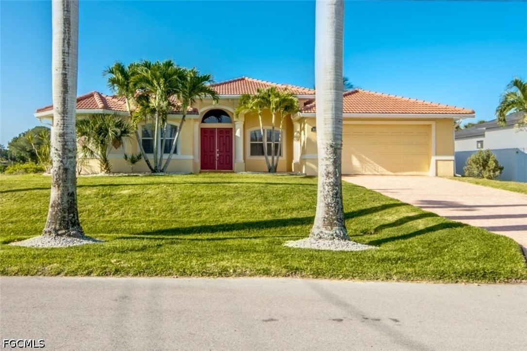 2932 NW 18th Terrace, Cape Coral, FL 33993 photo 2