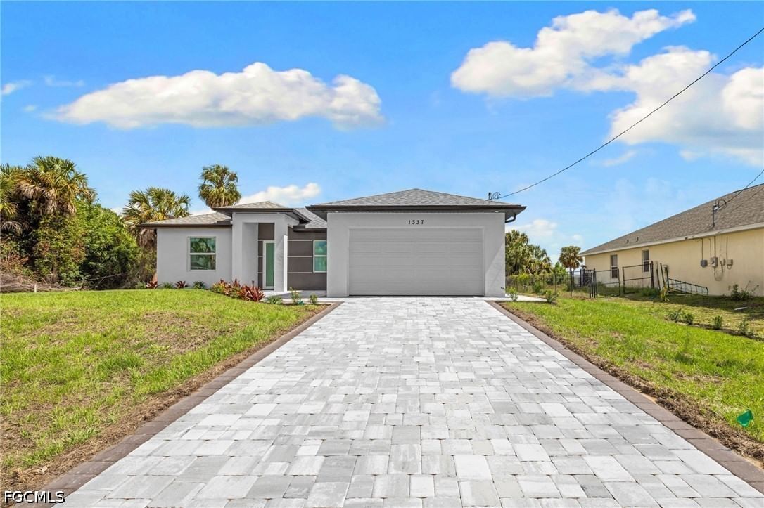 1337 NE 33rd Street, Cape Coral, FL 33909 photo 4
