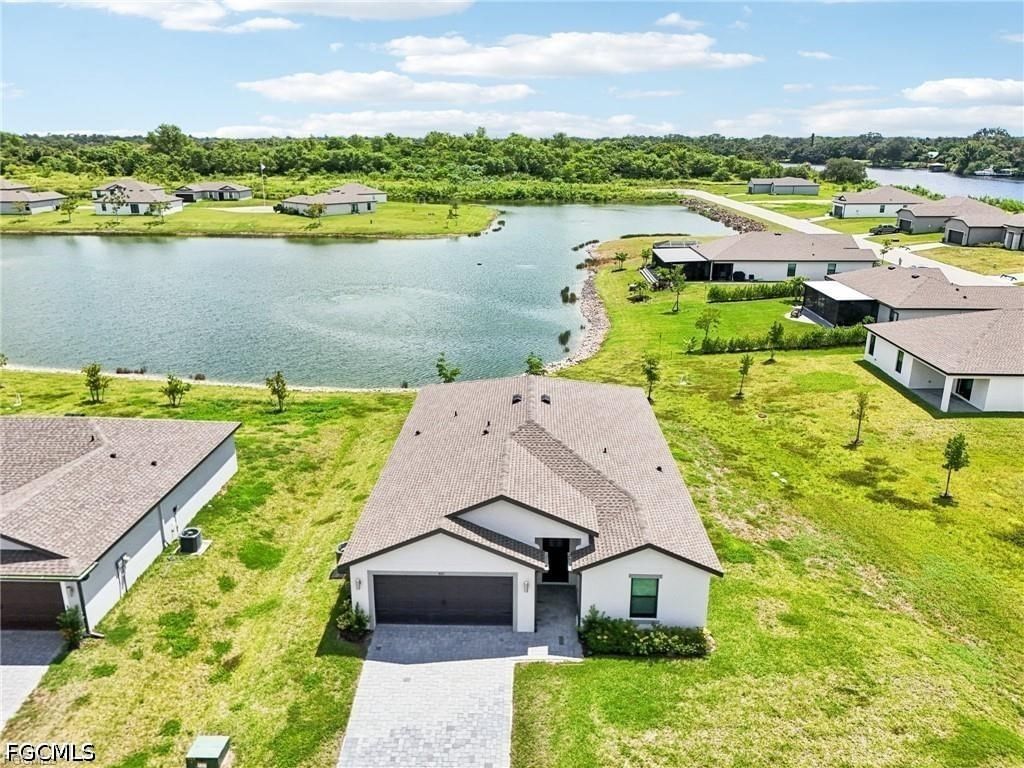 835 Gen D Macarthur Avenue, Labelle, FL 33935 photo 4