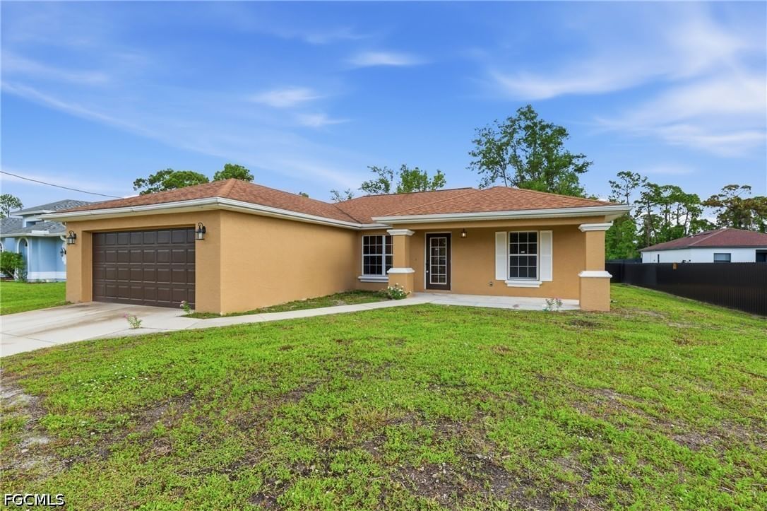 919 Winters Street E, Lehigh Acres, FL 33974 photo 3