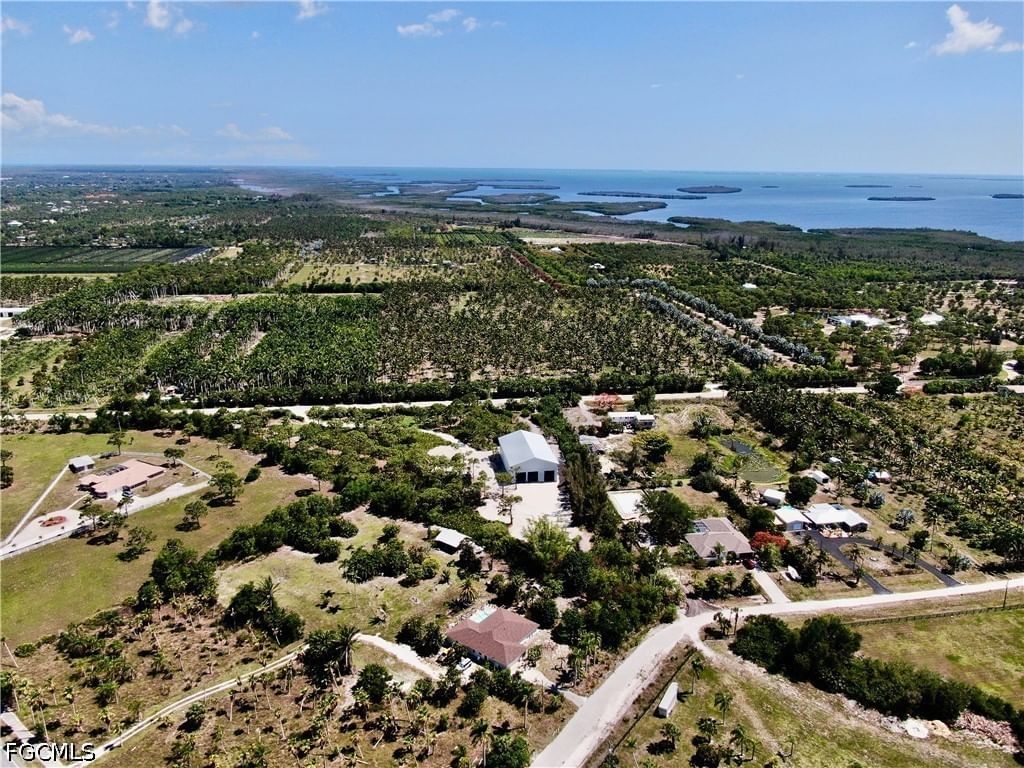 6690 Pineland Road, Bokeelia, FL 33922 photo 4