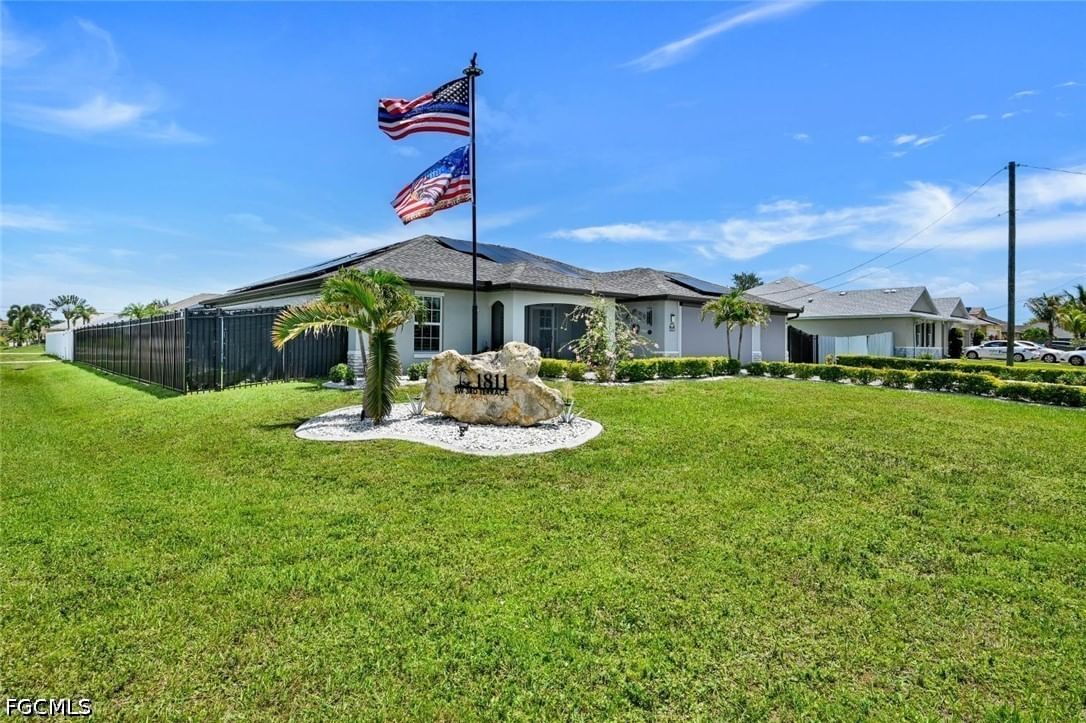 1811 SW 3rd Terrace, Cape Coral, FL 33991 photo 2