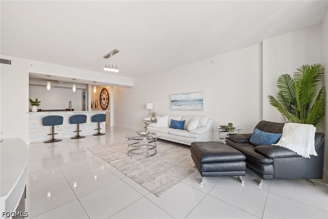 3000 Oasis Grand Boulevard #1705, Fort Myers, FL 33916 photo 3