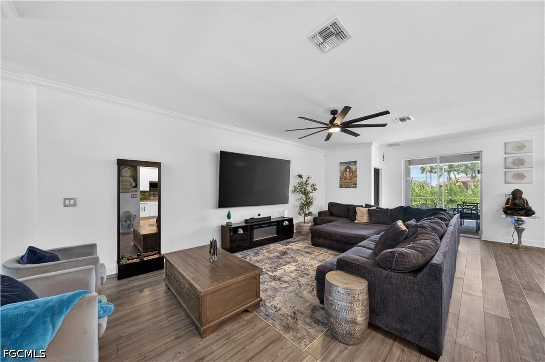 1321 NW 42nd Avenue, Cape Coral, FL 33993 photo 5