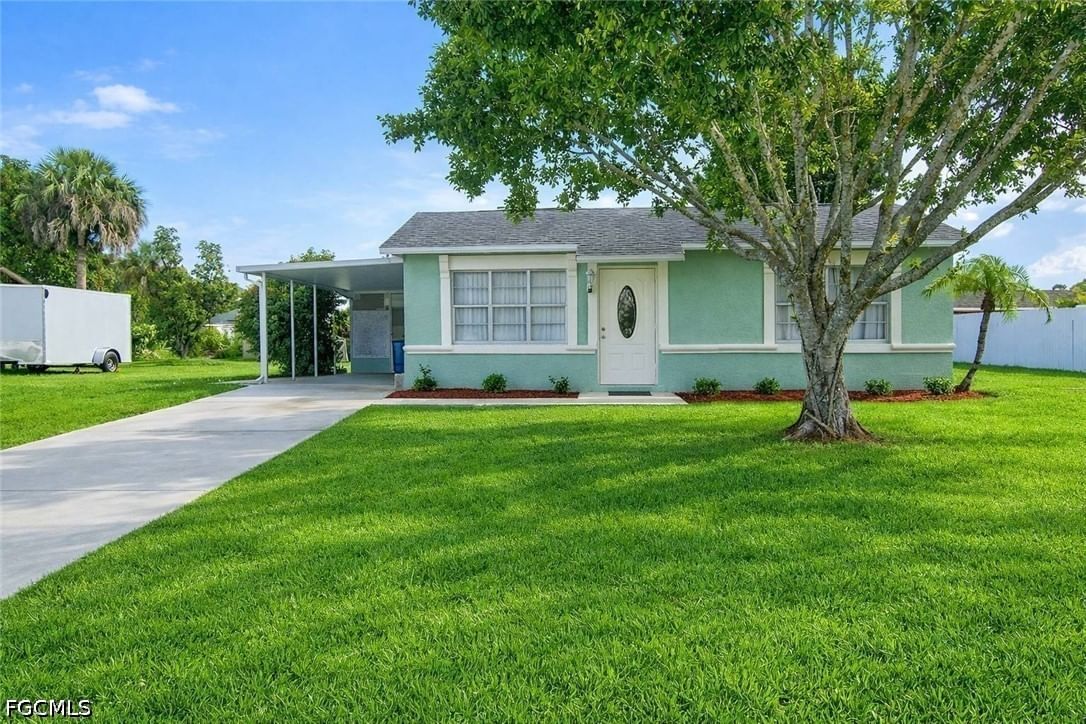 117 Stetson Street, Lehigh Acres, FL 33936 photo 2