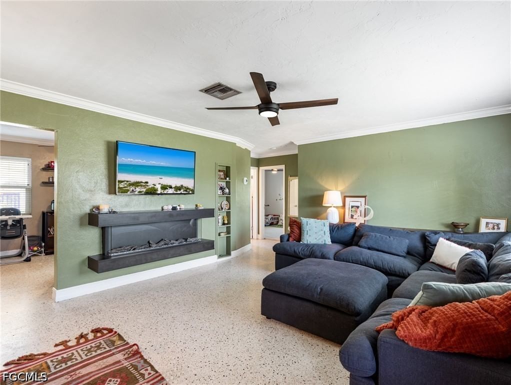5521 Shaddelee Lane W, Fort Myers, FL 33919 photo 3