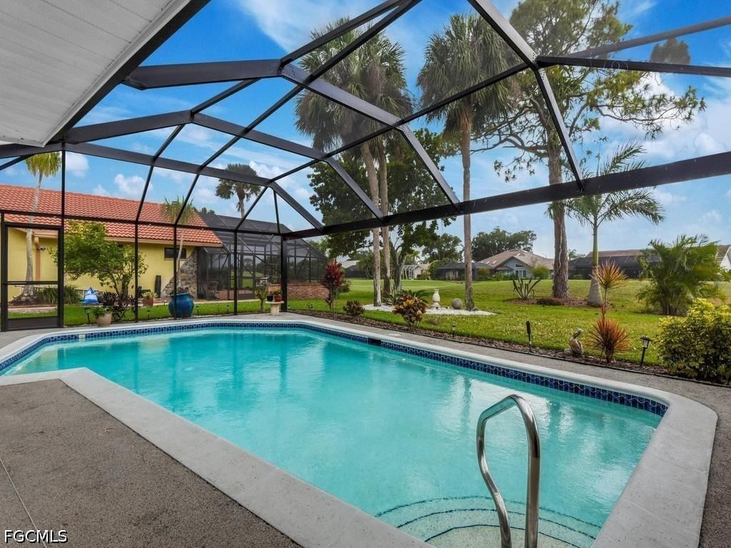 28372 Verde Lane, Bonita Springs, FL 34135 photo 3