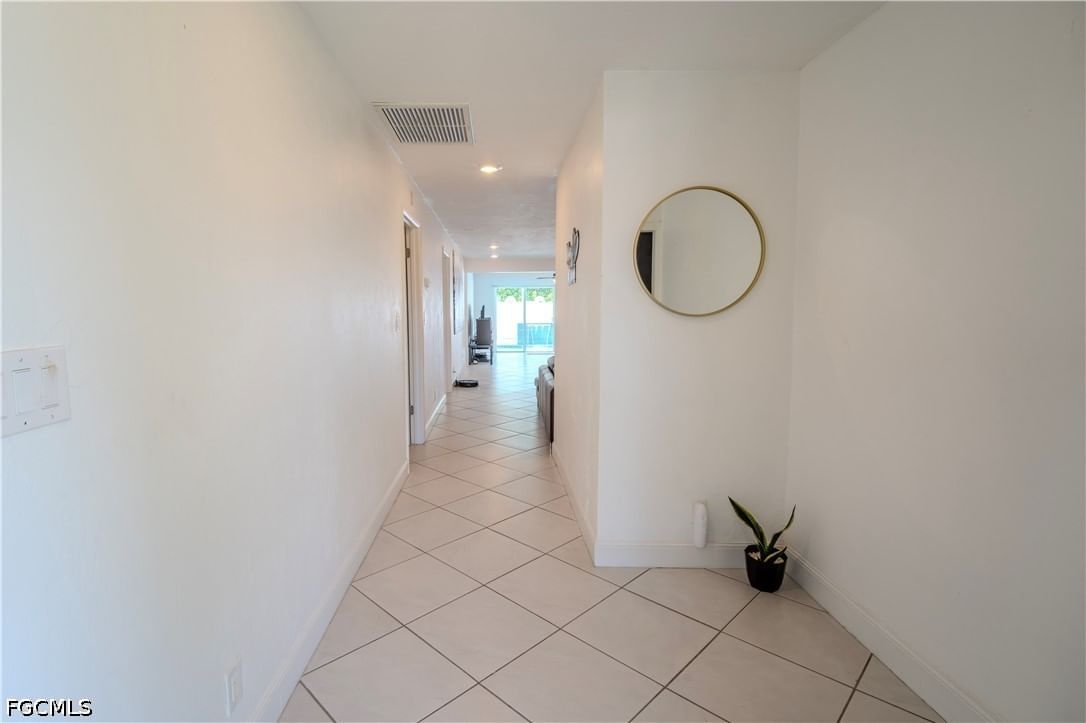 1313 SE 37th Terrace, Cape Coral, FL 33904 photo 3