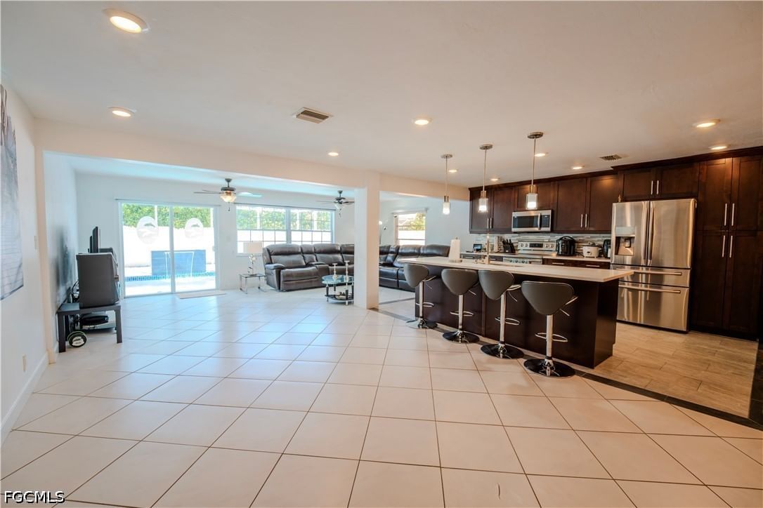 1313 SE 37th Terrace, Cape Coral, FL 33904 photo 5
