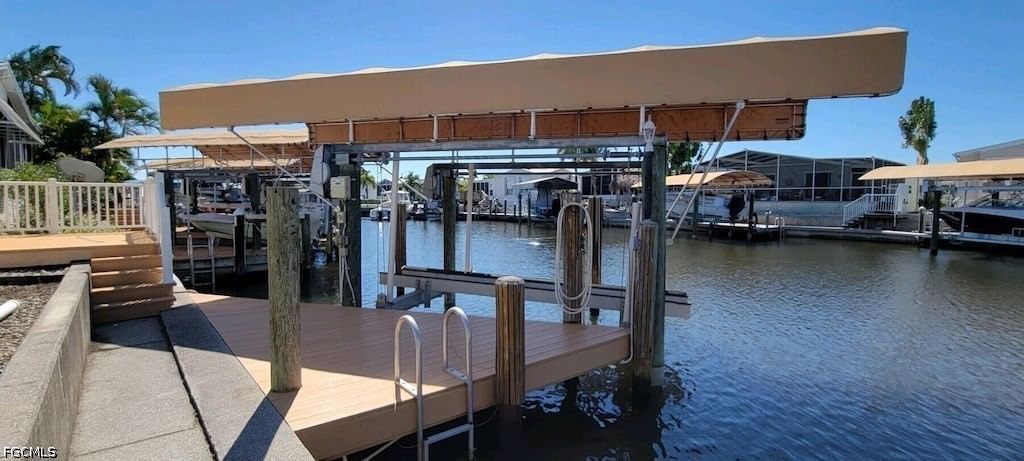 3089 Skipper Lane, St James City, FL 33956 photo 2