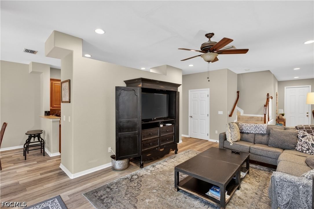 20552 Larino Loop, Estero, FL 33928 photo 4