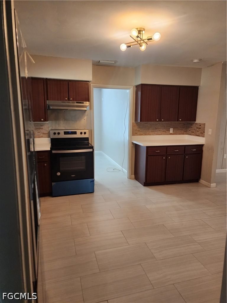 111 E Sugarland Circle, Clewiston, FL 33440 photo 3