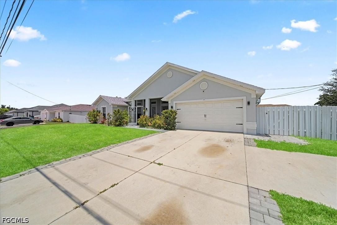 22 Nelson Road S, Cape Coral, FL 33991 photo 3