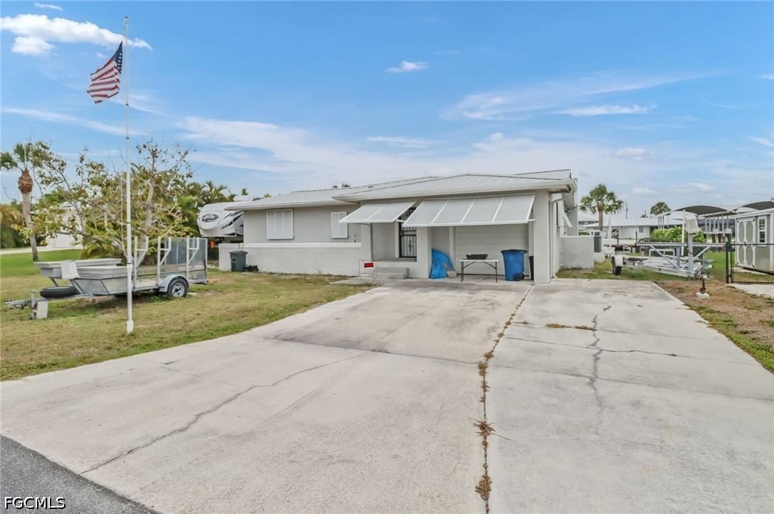 17731 Broadway Avenue, Fort Myers Beach, FL 33931 photo 3