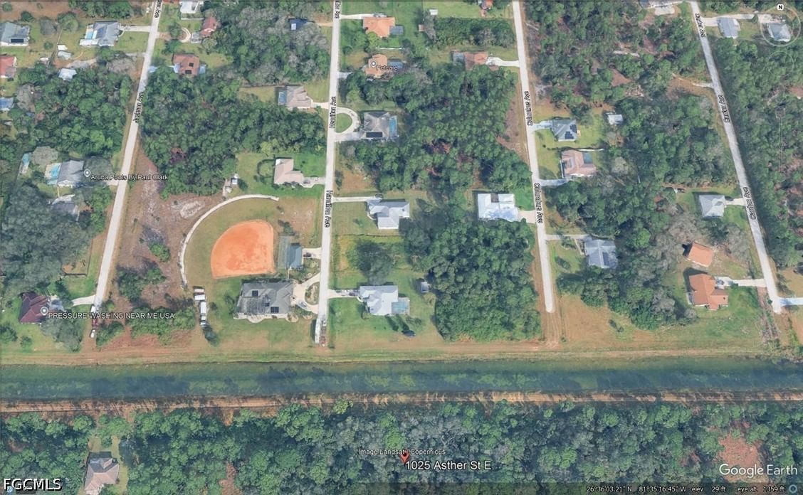 1025 Asther Street E, Lehigh Acres, FL 33974 photo 2