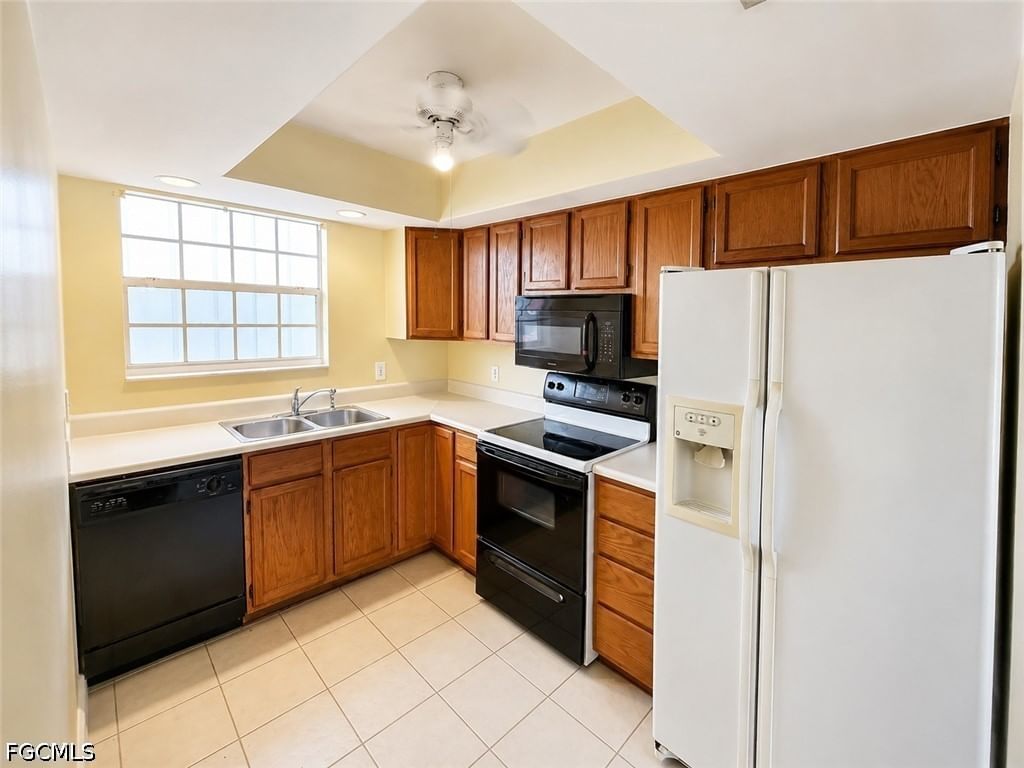 1005 SW 48th Terrace #3, Cape Coral, FL 33914 photo 2