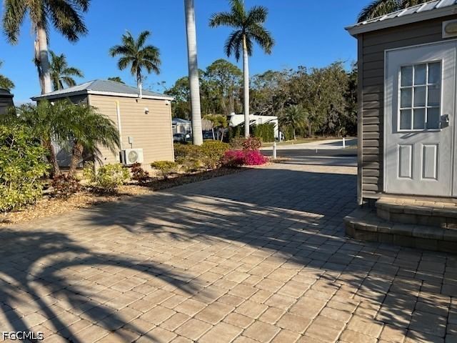 10232 Meadow Beauty Trail, Fort Myers, FL 33905 photo 4