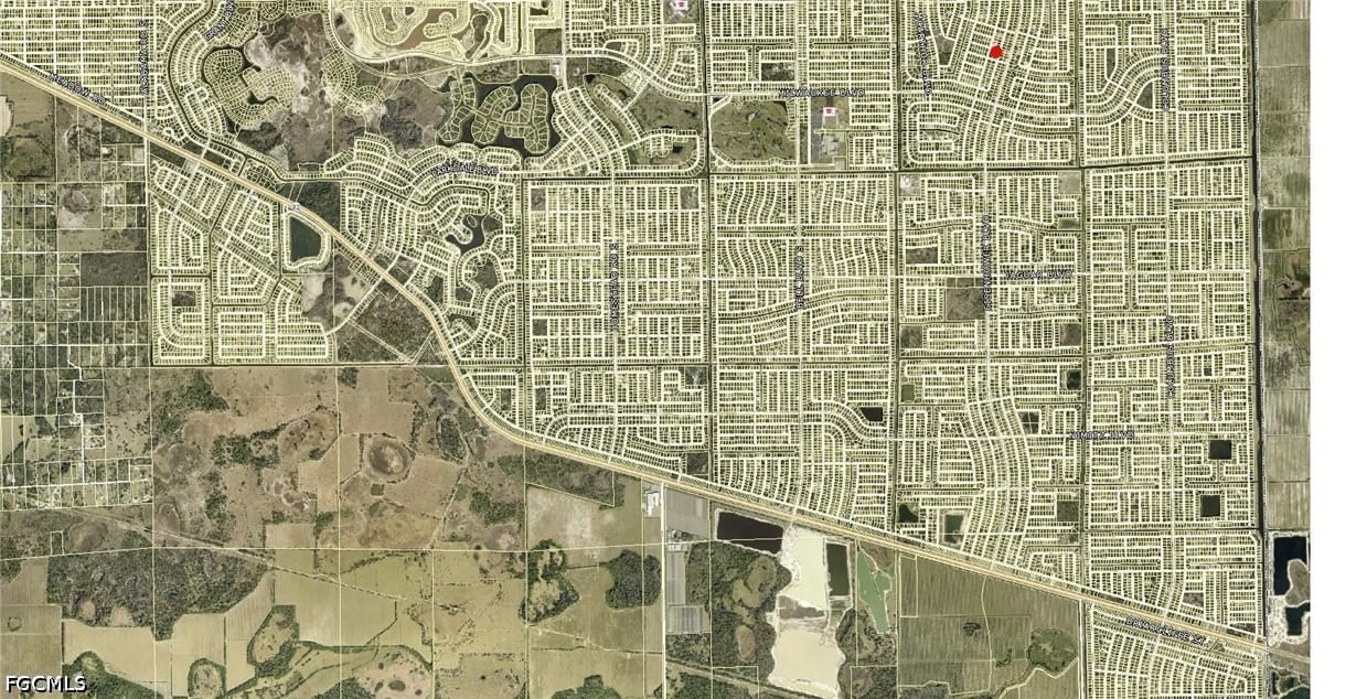 548 Flamingo Avenue, Lehigh Acres, FL 33974 photo 4
