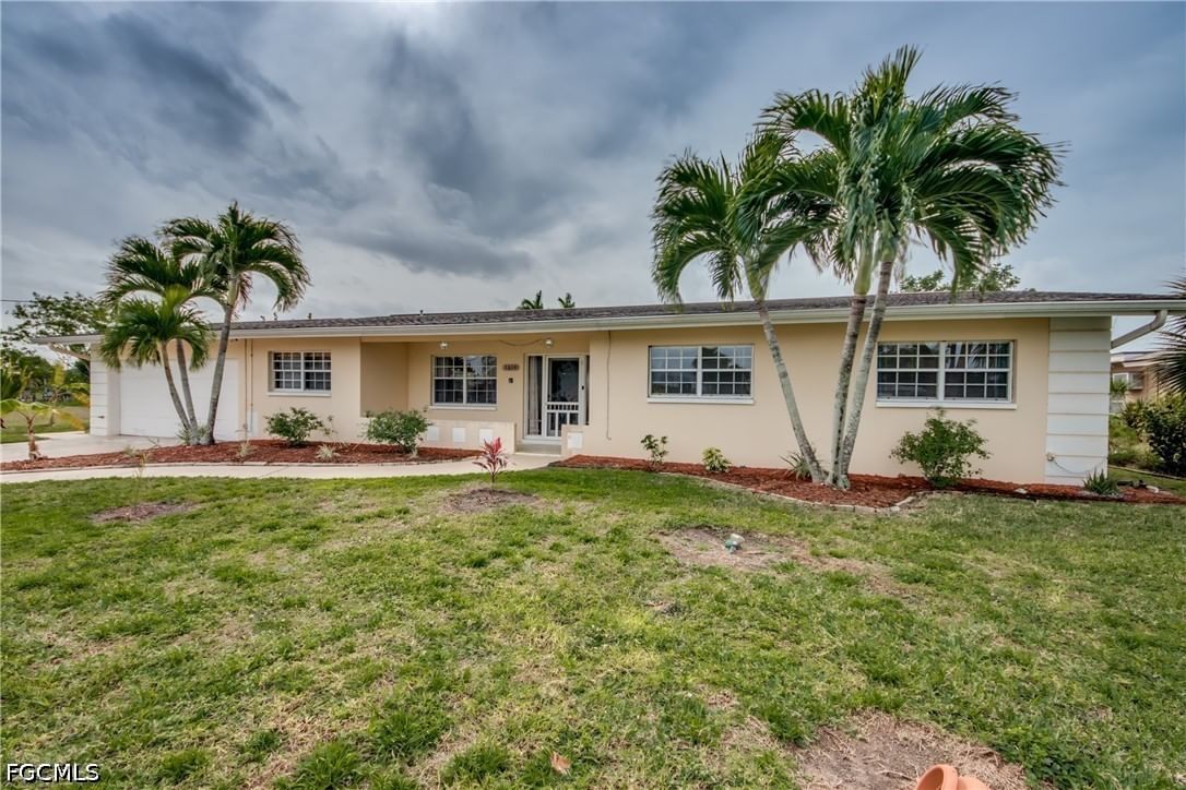 5359 Majestic Court, Cape Coral, FL 33904 photo 3