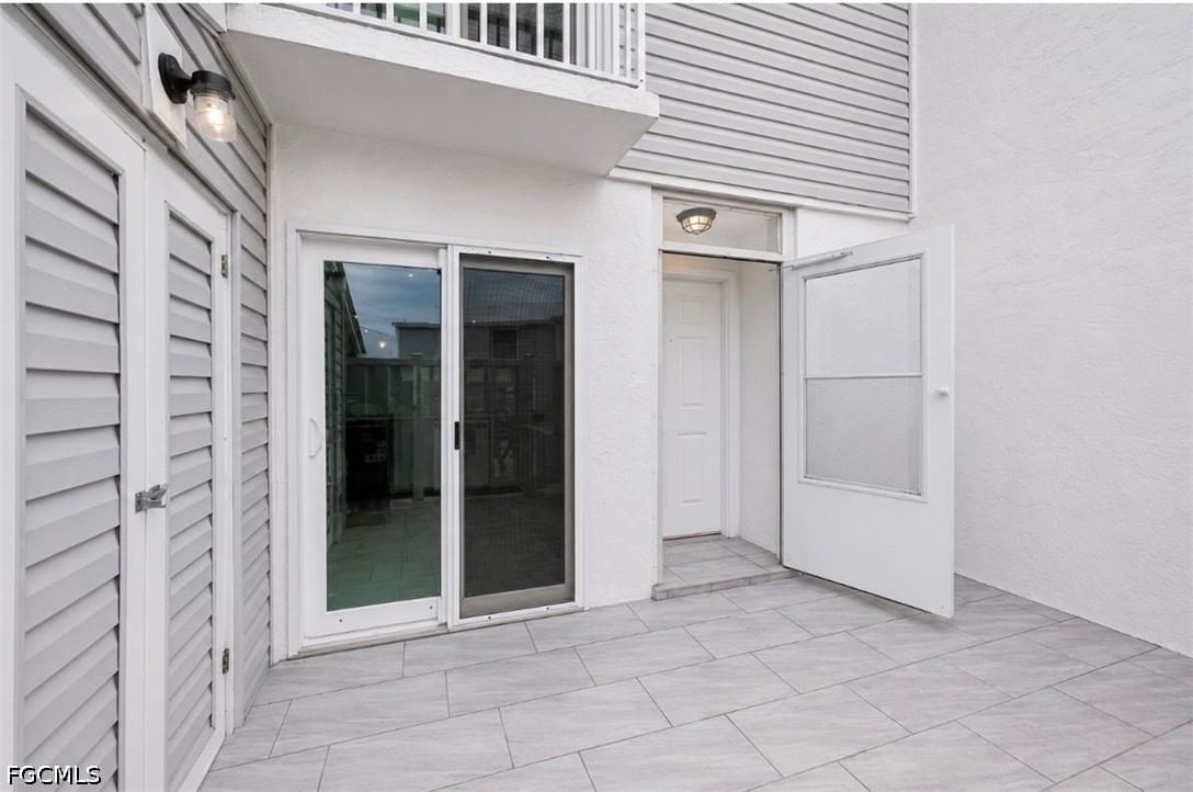 18010 San Carlos Boulevard #33, Fort Myers Beach, FL 33931 photo 3