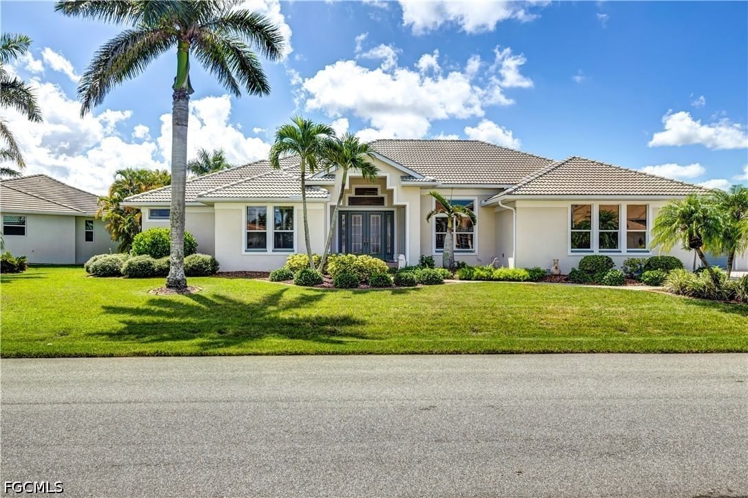 735 Elisa Drive, Punta Gorda, FL 33950 photo 3