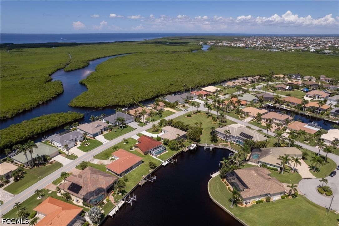 735 Elisa Drive, Punta Gorda, FL 33950 photo 5