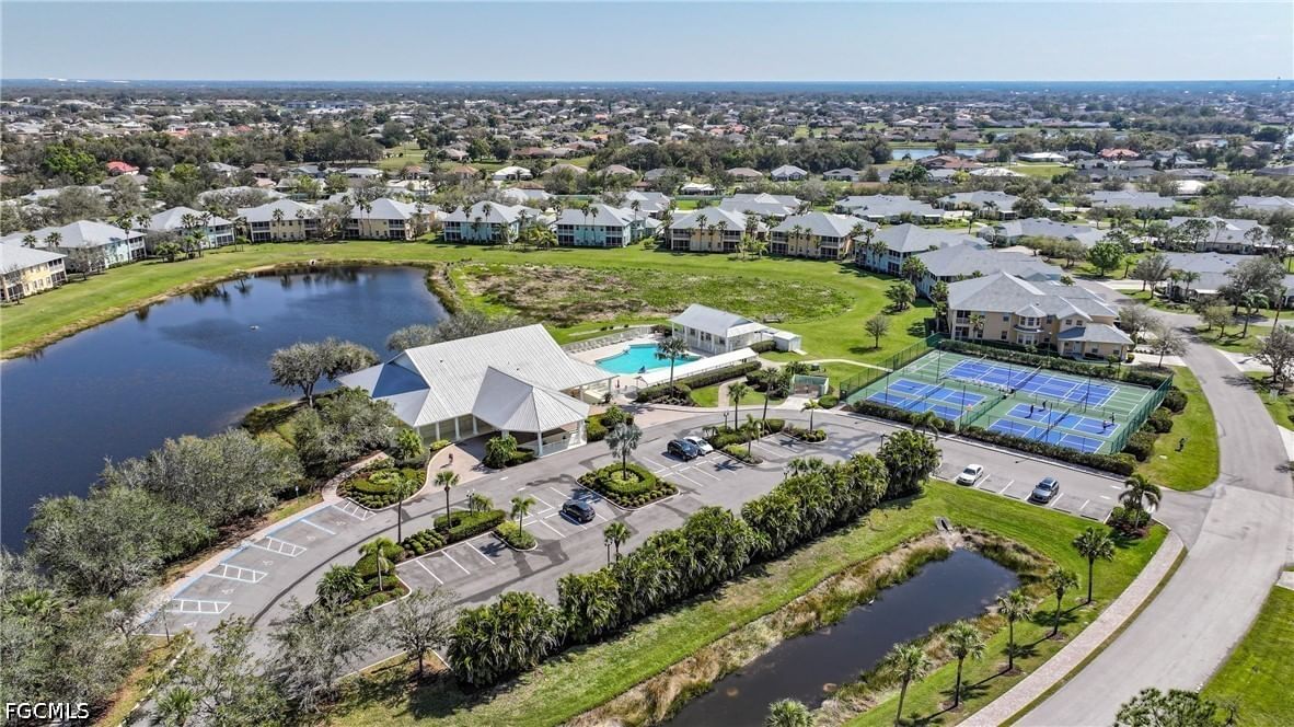 2061 Willow Hammock Circle #105, Punta Gorda, FL 33983 photo 2