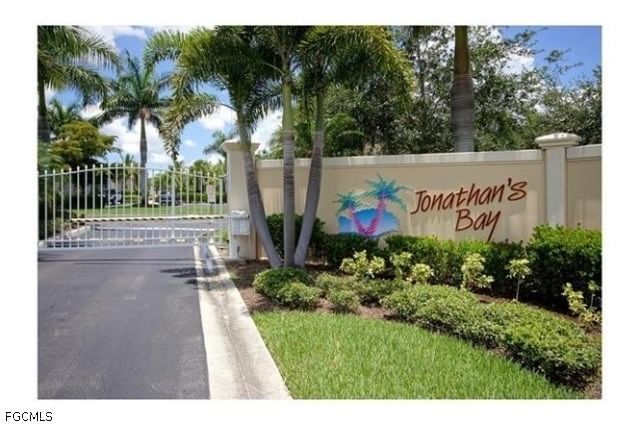 6020 Jonathans Bay Circle #202, Fort Myers, FL 33908 photo 3