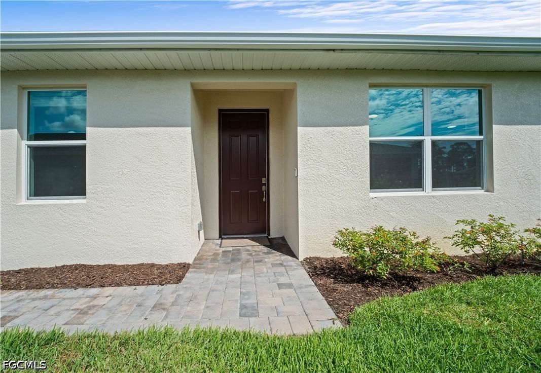 16947 Hawk Court, Punta Gorda, FL 33982 photo 2